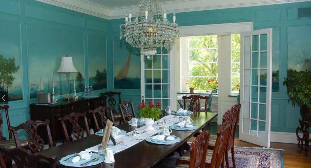 La Farge Perry House Bed & Breakfast Newport Exterior photo