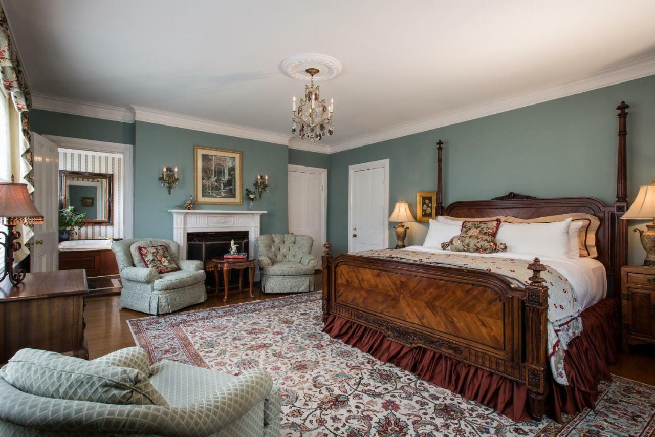 La Farge Perry House Bed & Breakfast Newport Exterior photo